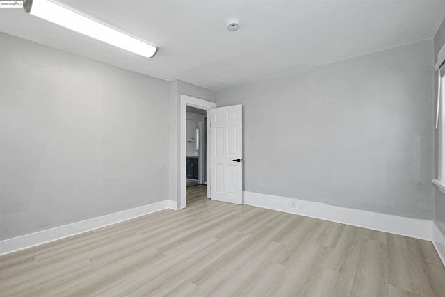 2207 E 19th St, Oakland, CA 94606
