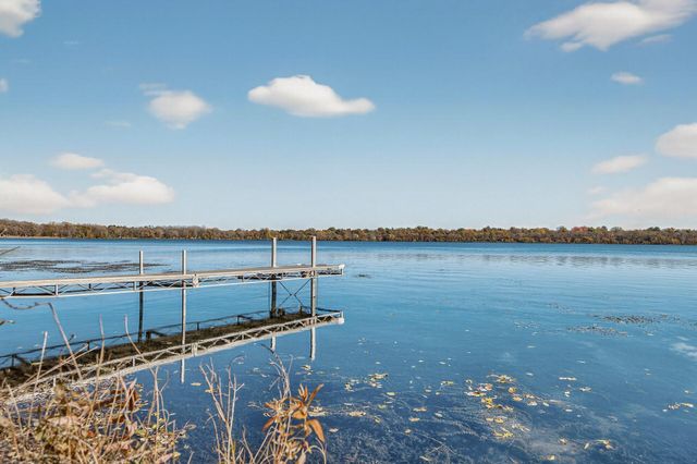 2700 W 44th Street 104, Minneapolis, MN 55410