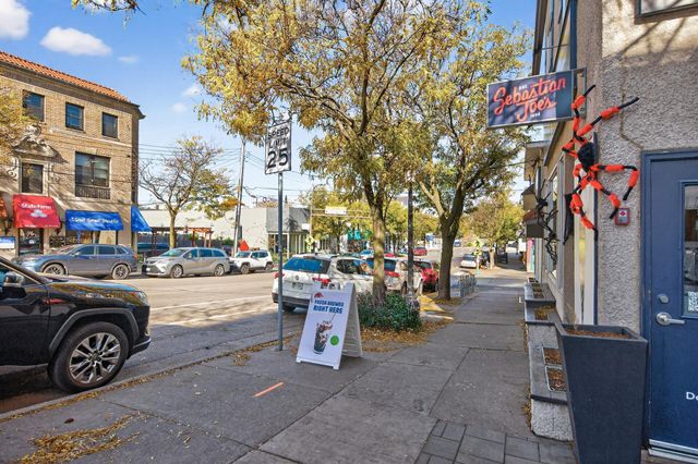 2700 W 44th Street 104, Minneapolis, MN 55410