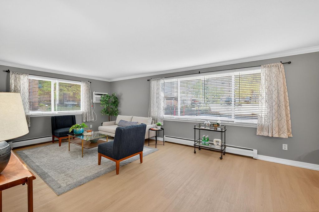 2700 W 44th Street 104, Minneapolis, MN 55410 — photo 4