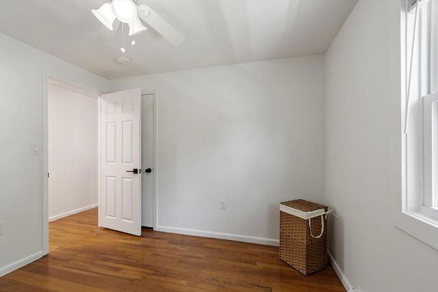 4 Louis Rd, Tewksbury, MA 01876