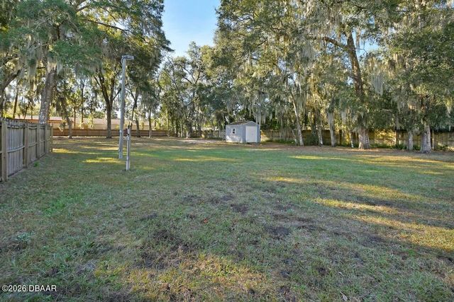 616 W Minnesota Avenue, Deland, FL 32720