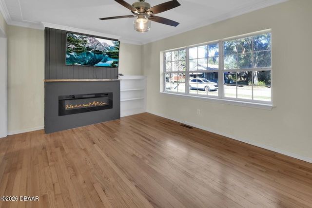 616 W Minnesota Avenue, Deland, FL 32720