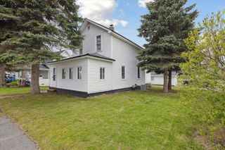 104 S Manitou Street, Pinconning, MI 48650