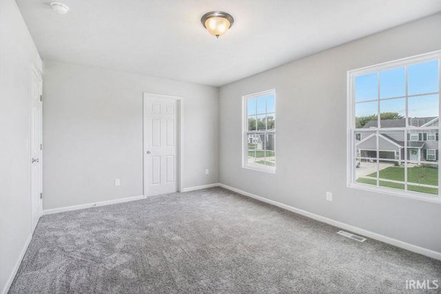 3312 Falling Oak Drive, Mishawaka, IN 46544