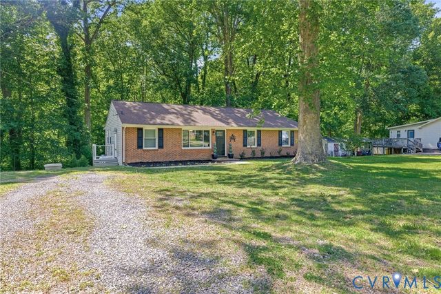 2508 Liverman Dr, North Prince George, VA 23860