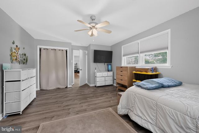 422 CONARD DR, Springfield, PA 19064