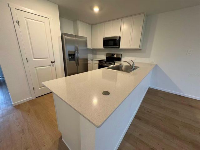 963 PHOENIX STREET, Davenport, FL 33837