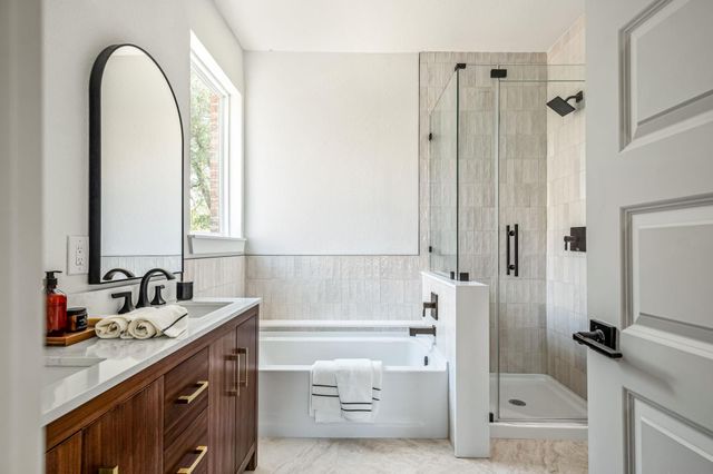 1516 Natural Bridge LN, Pflugerville, TX 78660