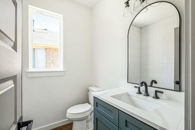 1516 Natural Bridge LN, Pflugerville, TX 78660