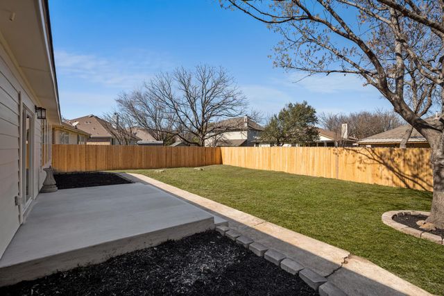 1516 Natural Bridge LN, Pflugerville, TX 78660