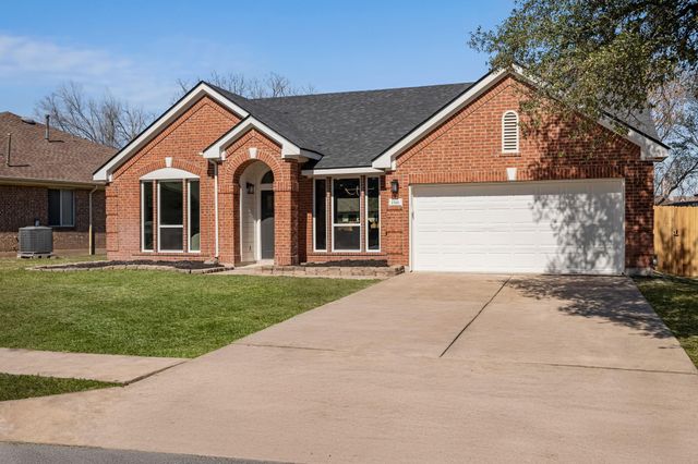 1516 Natural Bridge LN, Pflugerville, TX 78660