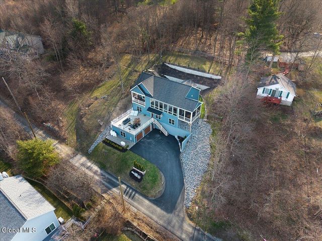 91 Rodgers Lane, Saratoga, NY 12866