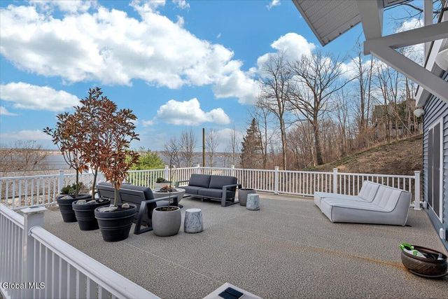 91 Rodgers Lane, Saratoga, NY 12866