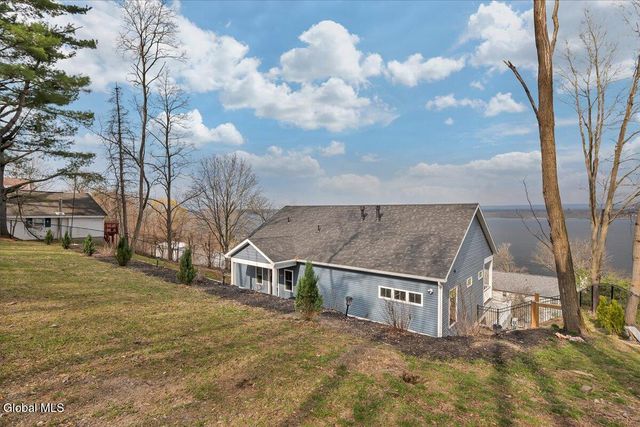 91 Rodgers Lane, Saratoga, NY 12866