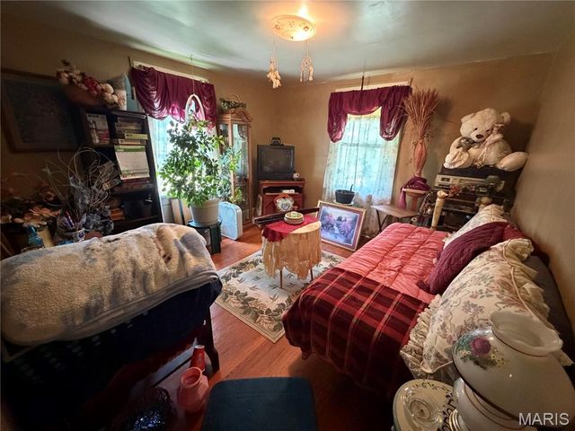 613 Wabash Avenue, Belleville, IL 62220