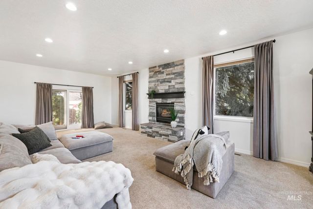 1888 Candleridge Dr., Twin Falls, ID 83301