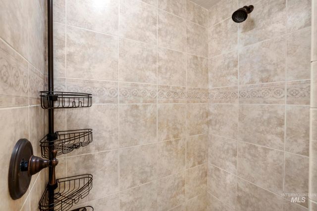 1888 Candleridge Dr., Twin Falls, ID 83301