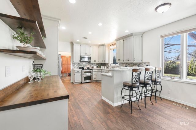 1888 Candleridge Dr., Twin Falls, ID 83301