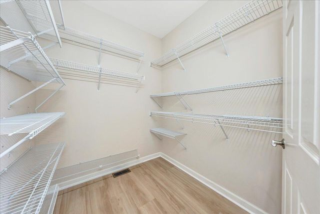 1114 8Th Fairway LN, Huddleston, VA 24104