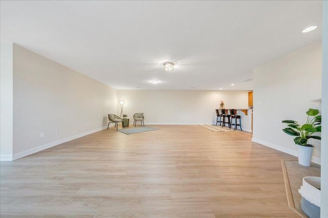 1114 8Th Fairway LN, Huddleston, VA 24104