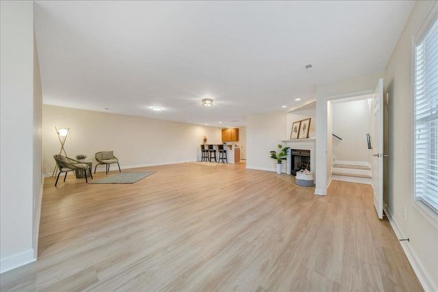 1114 8Th Fairway LN, Huddleston, VA 24104