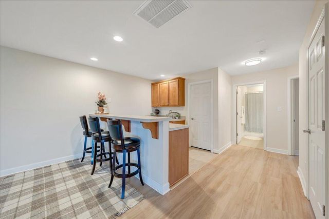 1114 8Th Fairway LN, Huddleston, VA 24104