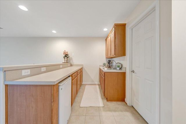 1114 8Th Fairway LN, Huddleston, VA 24104