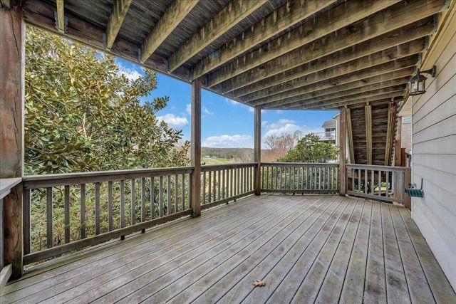 1114 8Th Fairway LN, Huddleston, VA 24104