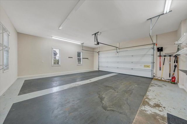 1114 8Th Fairway LN, Huddleston, VA 24104