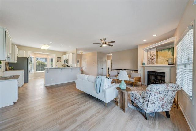 1114 8Th Fairway LN, Huddleston, VA 24104