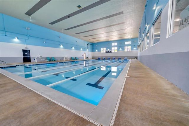 1114 8Th Fairway LN, Huddleston, VA 24104