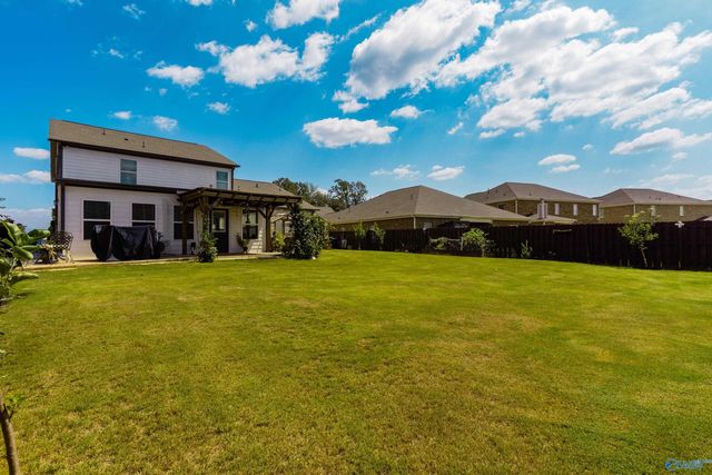 7588 Addison Drive, Huntsville, AL 35806