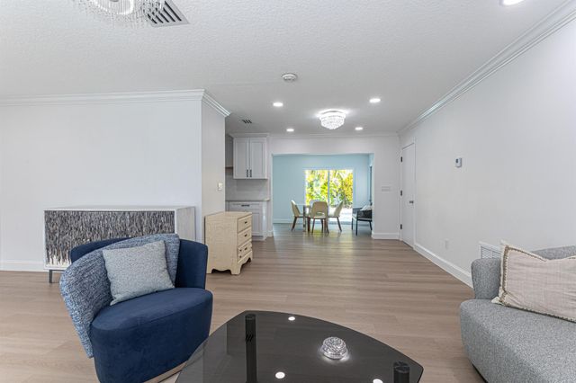 2013 Ardley Road, North Palm Beach, FL 33408