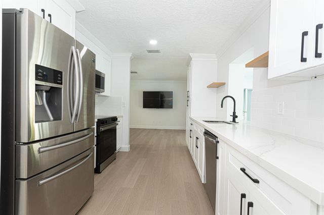 2013 Ardley Road, North Palm Beach, FL 33408