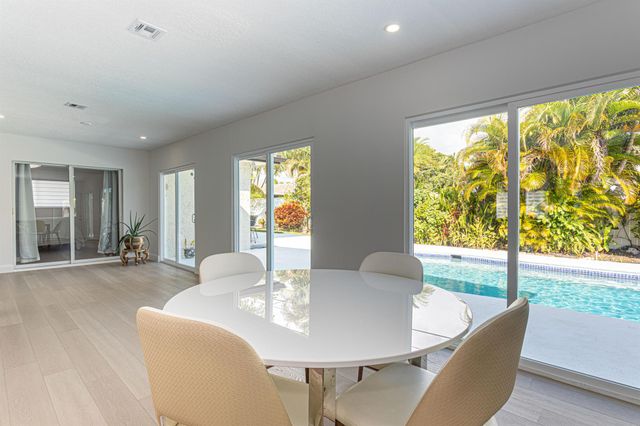 2013 Ardley Road, North Palm Beach, FL 33408