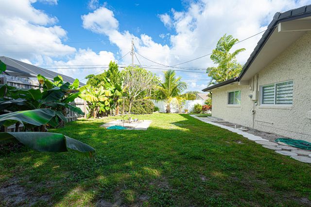 2013 Ardley Road, North Palm Beach, FL 33408