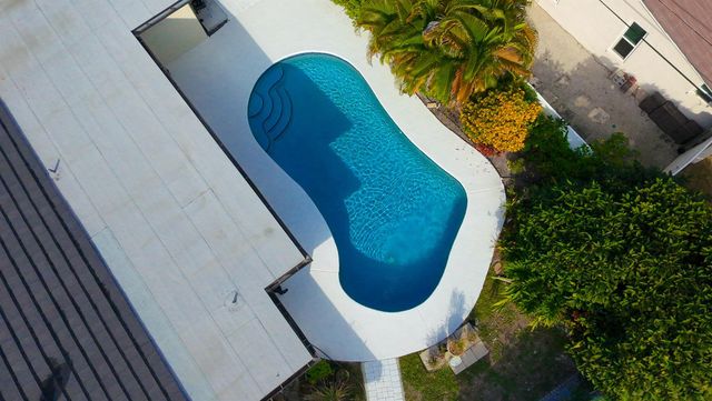 2013 Ardley Road, North Palm Beach, FL 33408