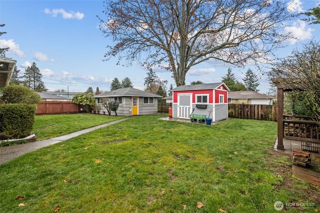 14204 12th Avenue SW, Burien, WA 98166