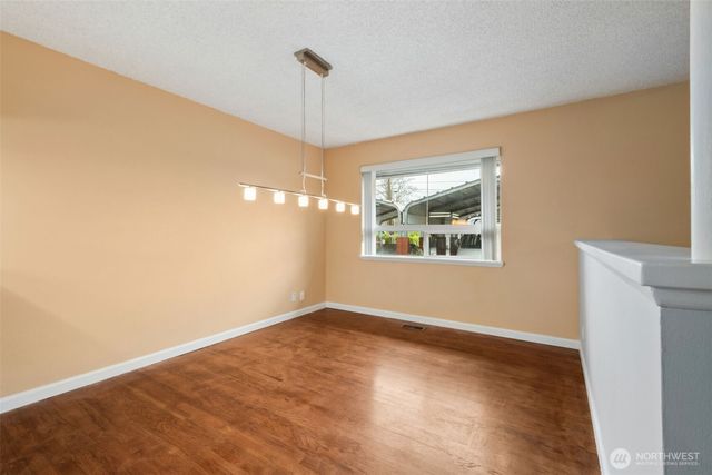 14204 12th Avenue SW, Burien, WA 98166