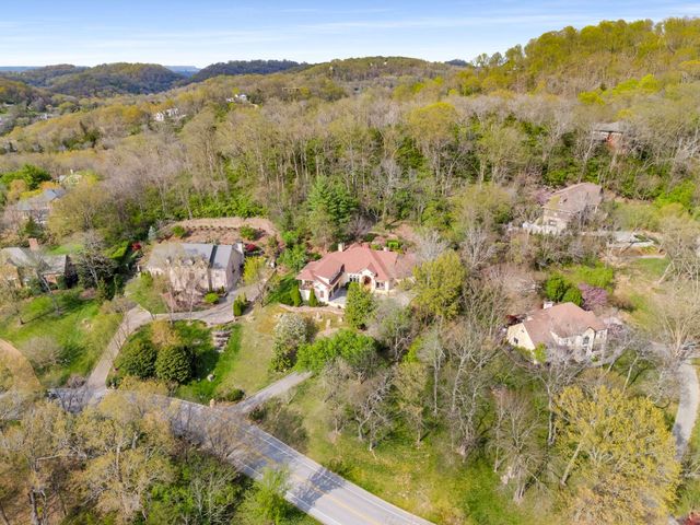 1420 Beddington Park, Nashville, TN 37215