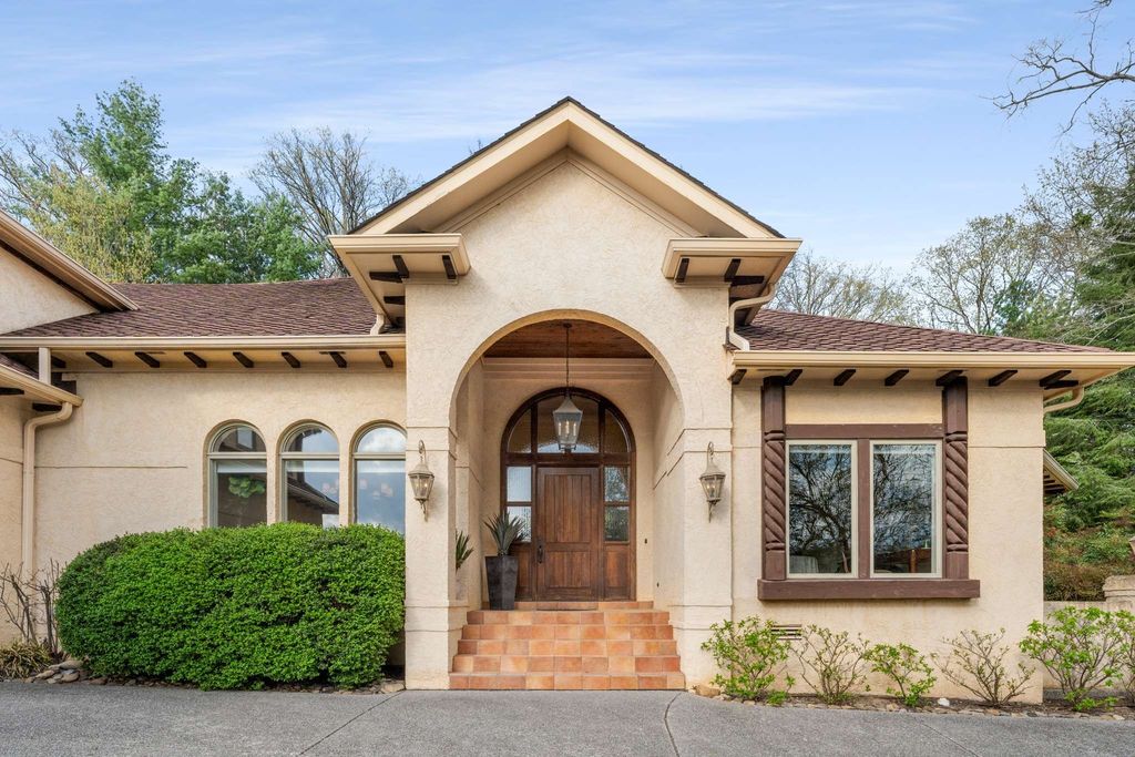 1420 Beddington Park, Nashville, TN 37215