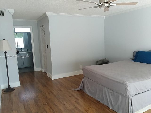 1700 SW 131st Place Cir S, Miami, FL 33175