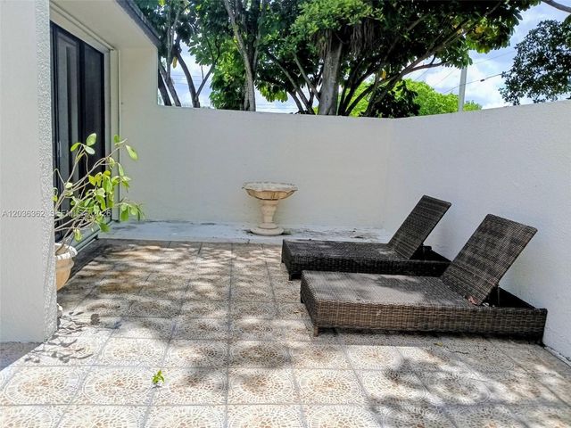 1700 SW 131st Place Cir S, Miami, FL 33175