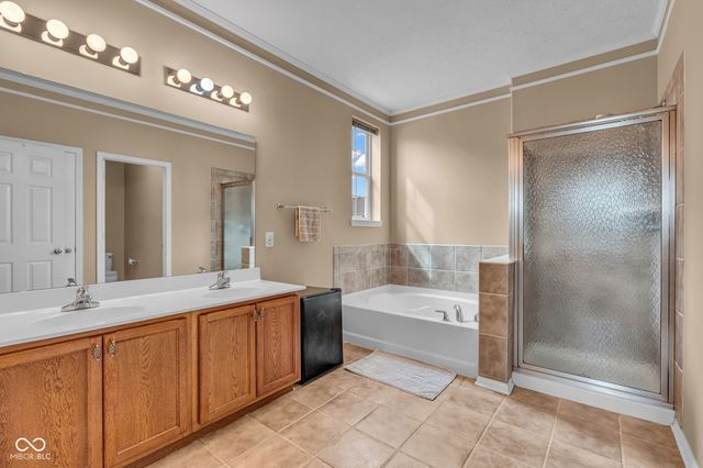 8291 Westcliffe Drive, Avon, IN 46123