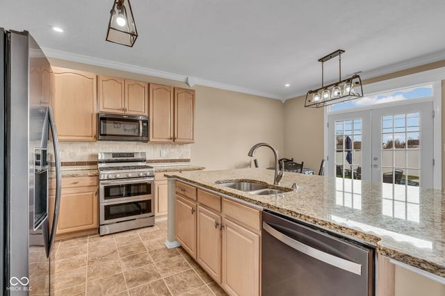 8291 Westcliffe Drive, Avon, IN 46123