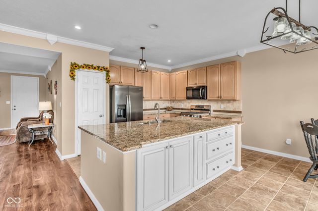 8291 Westcliffe Drive, Avon, IN 46123