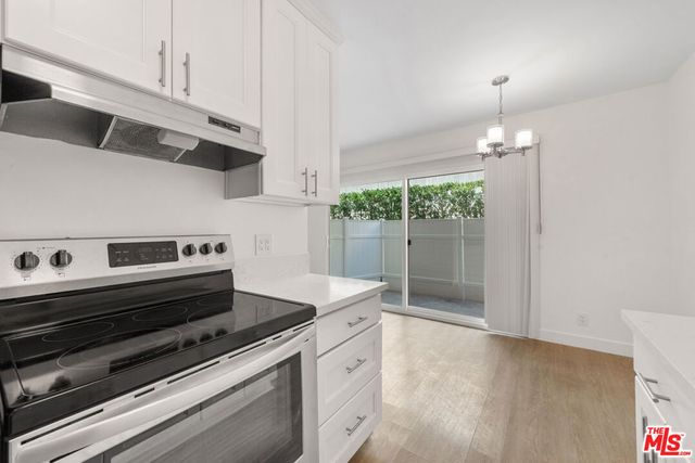 1433 Brockton Avenue 3, Los Angeles, CA 90025