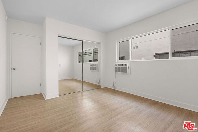 1433 Brockton Avenue 3, Los Angeles, CA 90025