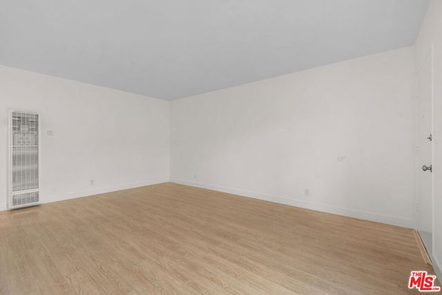 1433 Brockton Avenue 3, Los Angeles, CA 90025